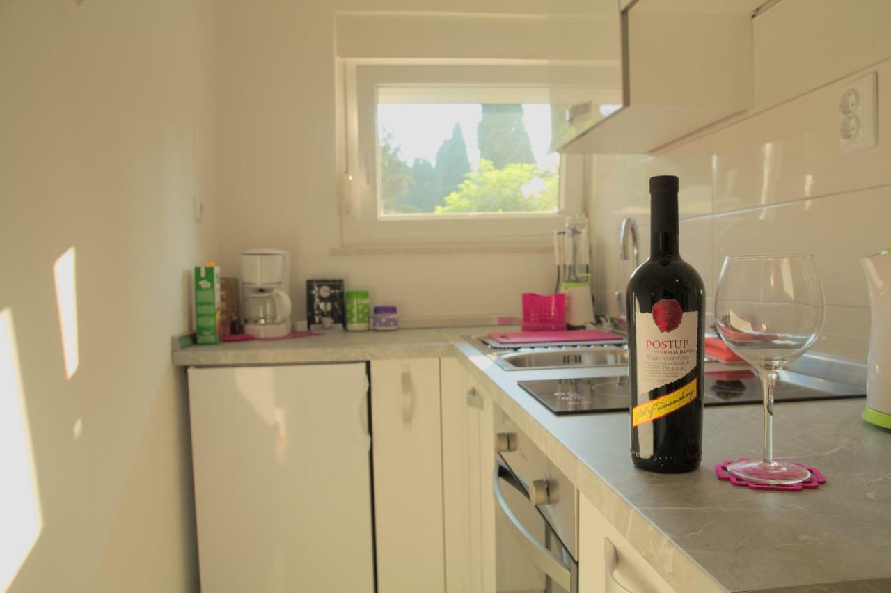 Studio Apartment Slavi Pula Bagian luar foto